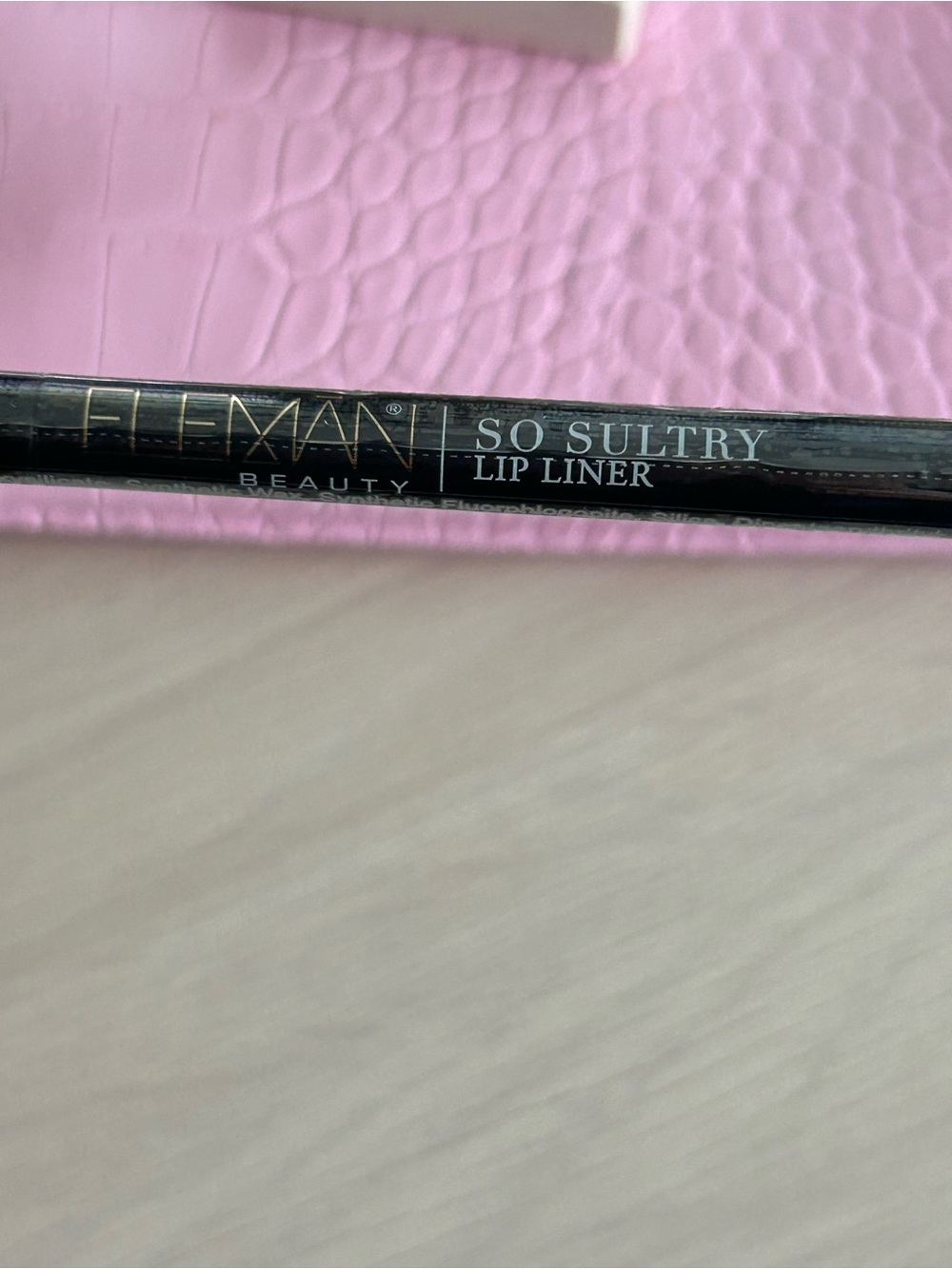 Makeup bundle - Picture 4 of 4